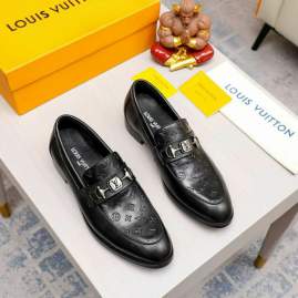 Picture of Louis Vuitton Shoes _SKULVsz38-44067213716